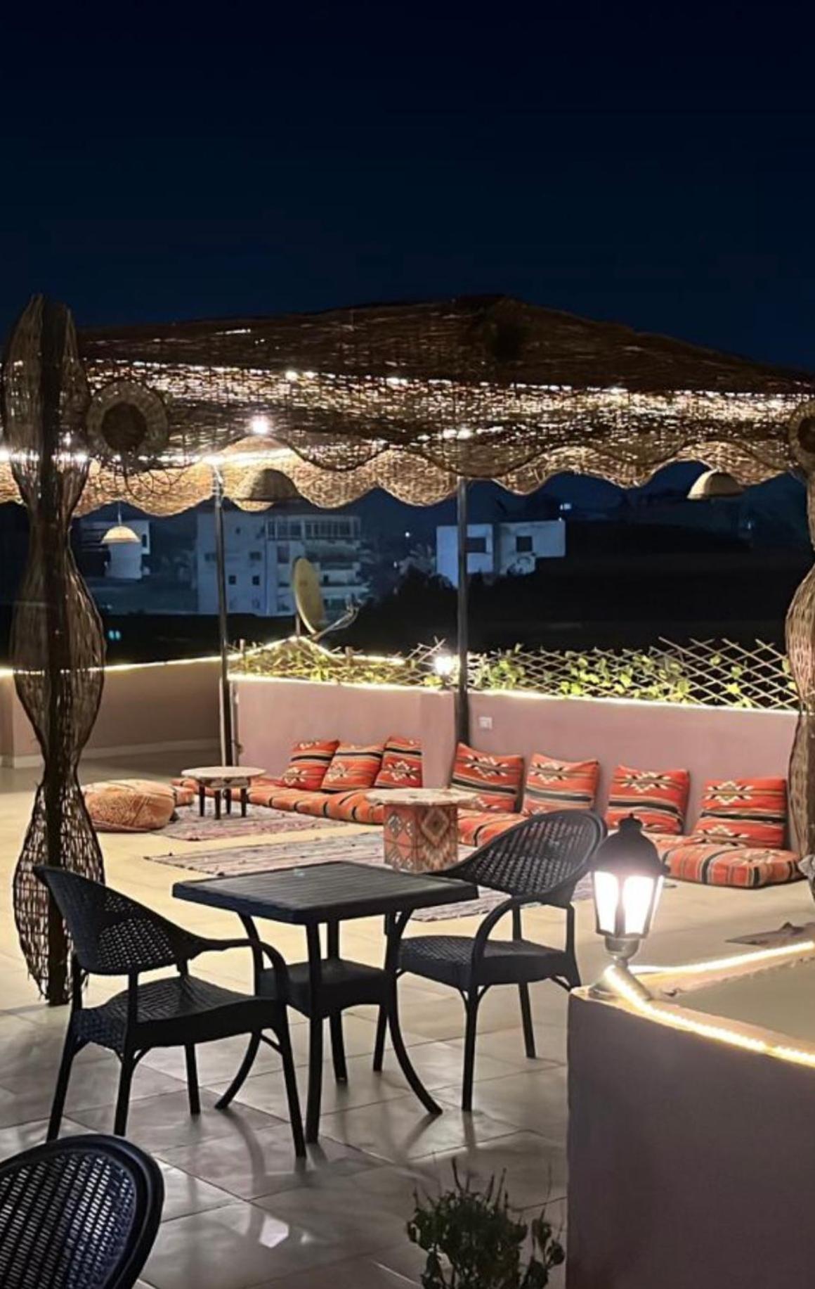 Hur Pyramids Land Inn Kafret el-Gabal Εξωτερικό φωτογραφία